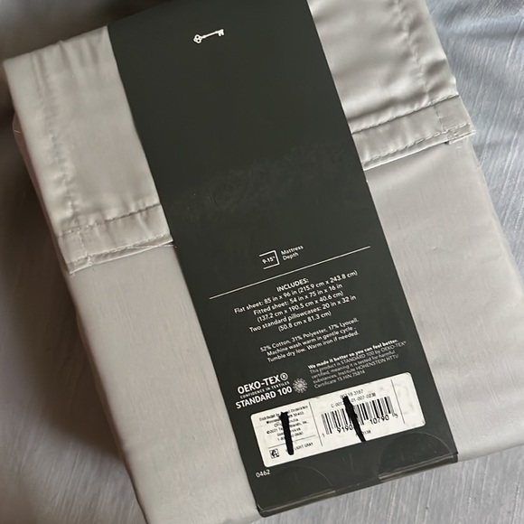 Threshold™ 500 Thread Count Tri-Ease Sheet Set - Light Gray - Picture 5 of 5